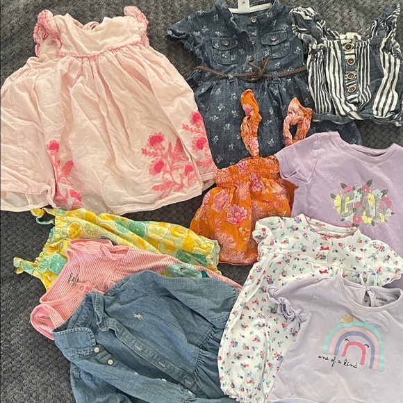 Baby girl 9-12months clothes bundle - Picture 1 of 5